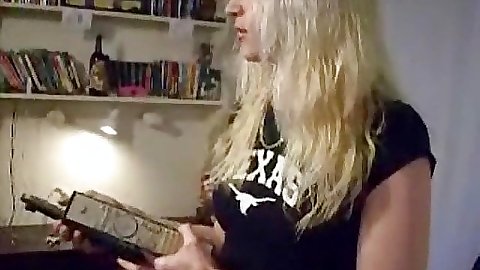 Blonde gf takes off her clothes