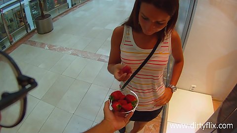 Offering a cutie some strawberries at the mall Promesita and asking her to head to the public restroom for quickie