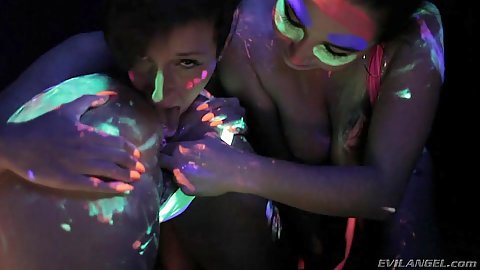 Messy black light sex games with Jada Stevens and Abella Danger and Dana DeArmond