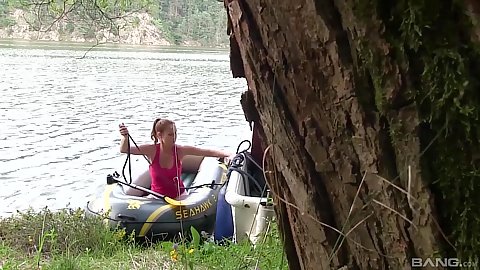 Voyeur camera catches this awesome girl on spring break taking time to herself