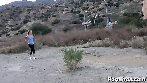 Working out babe Heather Starlet violated while jogging in park