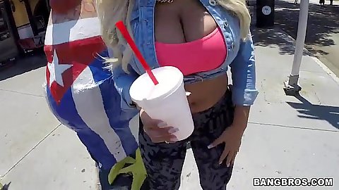 Outdoor latina Bridgette B picked up and blowjob behind the house
