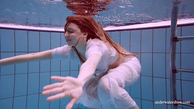 640px x 360px - Marketa just jumped in the pool while wearing her clothes she quickly  removes them while swimming solo - Gosexpod.com Tube - Best euro xxx videos